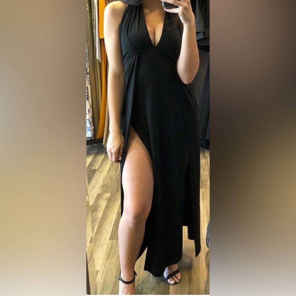 Solemio Black Backless Formal Dress Size M